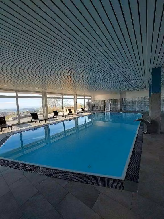 Vacant 1-room apartment with balcony in a holiday complex at Geyersberg